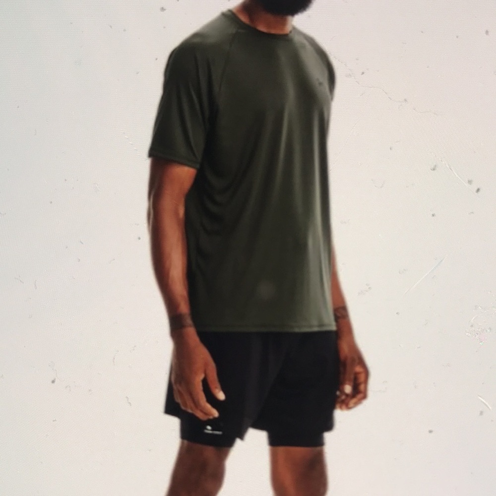 Mens UA velocity short sleeve - Picture 3 of 12
